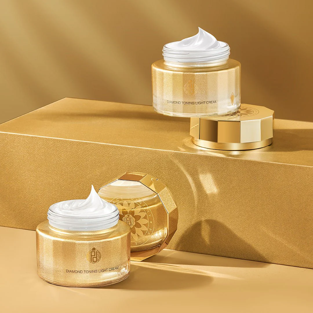 Palace Identity Diamond Toning Light Cream - Image 4